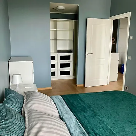 Apartman Spacious And Cozy With A Balcony In A High-rise Building